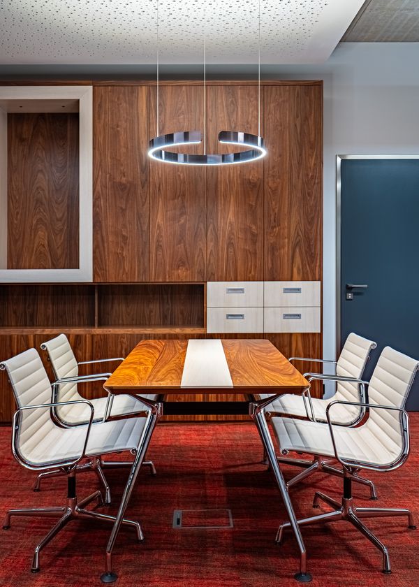 11_PB125470-HDR-1_600x840