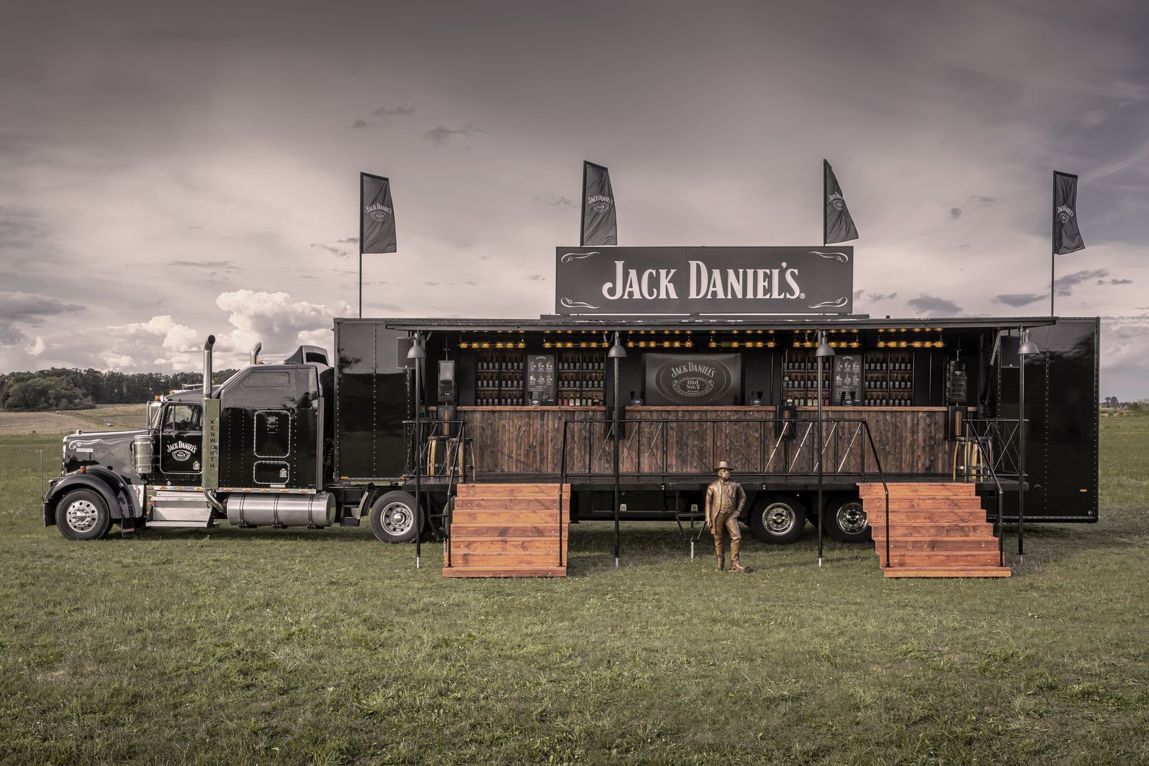 1_1625x1083_Jack_Daniels_Truck-II